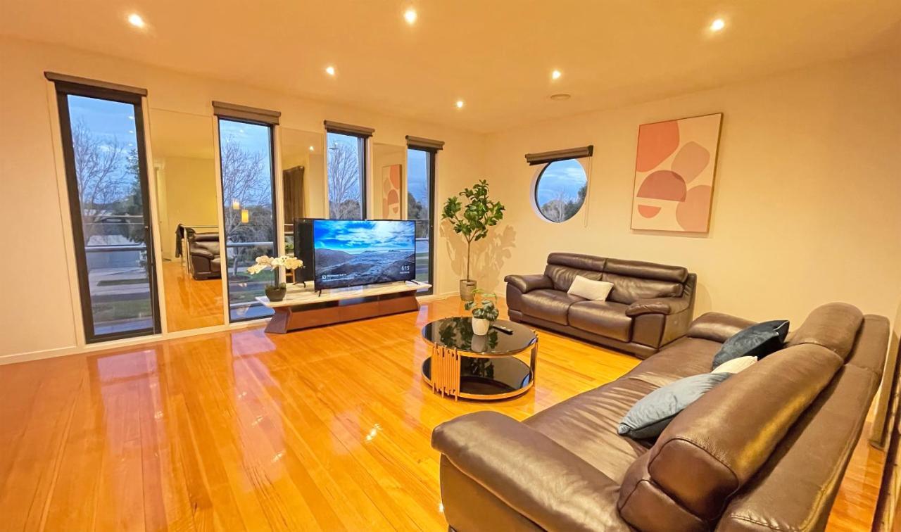 Luxury 7Brm Entire House Lakeview Blackswans Wifi Bbq Resort Point Cook Eksteriør bilde