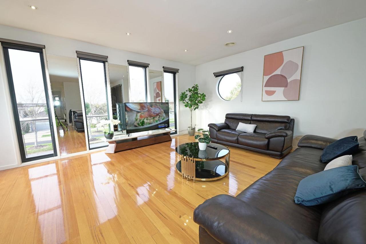 Luxury 7Brm Entire House Lakeview Blackswans Wifi Bbq Resort Point Cook Eksteriør bilde