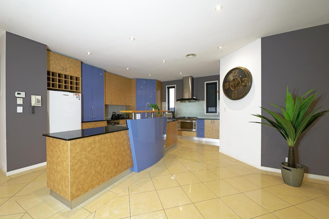Luxury 7Brm Entire House Lakeview Blackswans Wifi Bbq Resort Point Cook Eksteriør bilde
