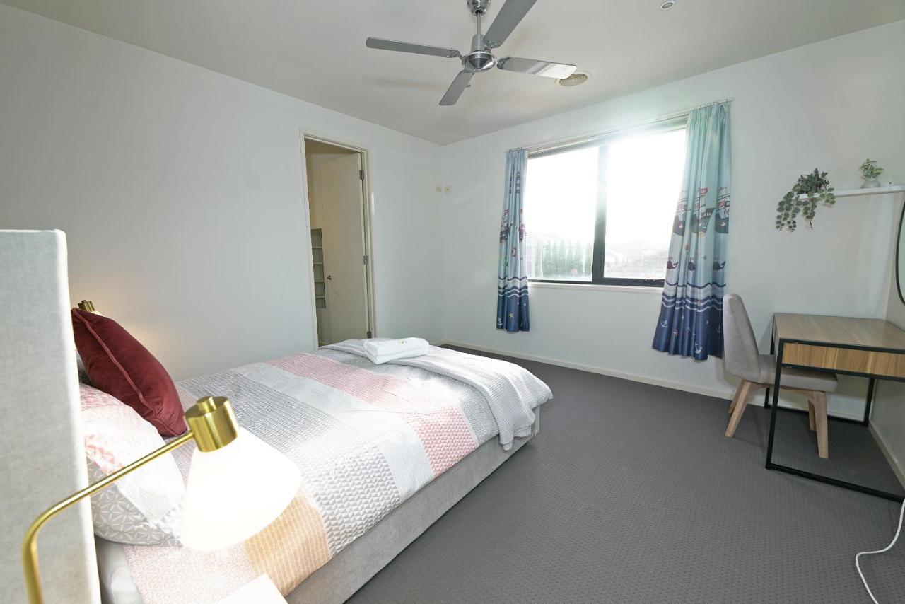 Luxury 7Brm Entire House Lakeview Blackswans Wifi Bbq Resort Point Cook Eksteriør bilde
