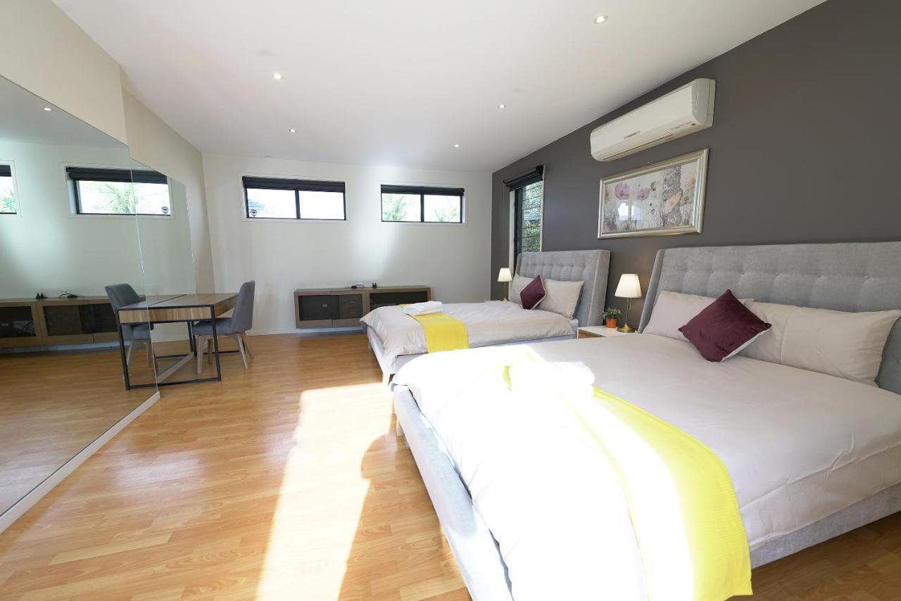 Luxury 7Brm Entire House Lakeview Blackswans Wifi Bbq Resort Point Cook Eksteriør bilde